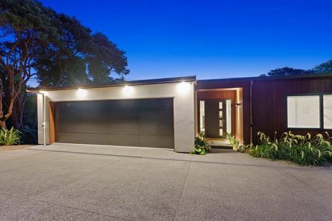 Photo of property in 154 Ngarara Road, Waikanae, 5391
