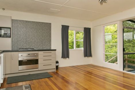 Photo of property in 1/24 Charles Crescent, Rainbow Point, Taupo, 3330