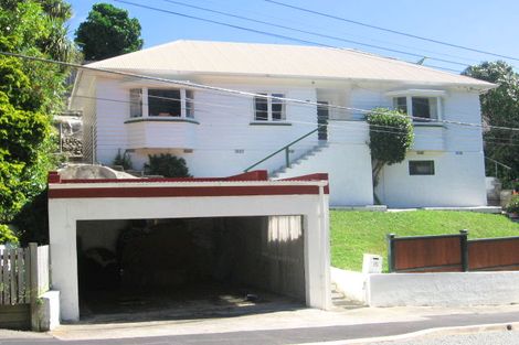 Photo of property in 15 Randwick Road, Northland, Wellington, 6012