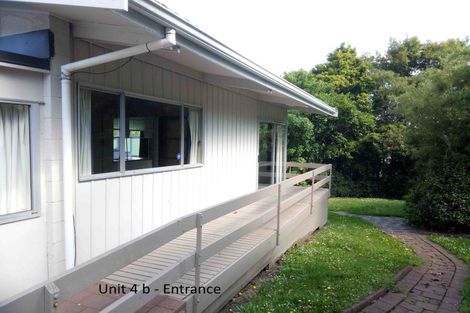 Photo of property in 4 Evans Road, Glen Eden, Auckland, 0602