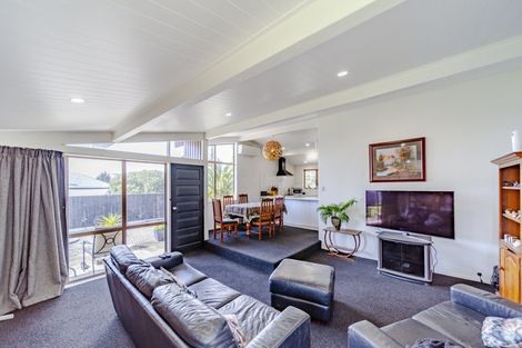 Photo of property in 114 Porangahau Road, Waipukurau, 4200