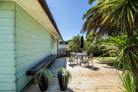 Photo of property in 13 Spinella Drive, Bayview, Auckland, 0629