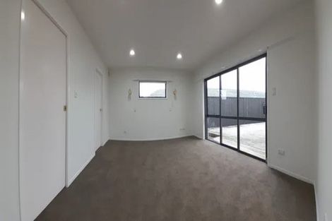 Photo of property in 301 Bucklands Beach Road, Bucklands Beach, Auckland, 2012