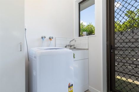 Photo of property in 15a Burrows Street, Tauranga South, Tauranga, 3112