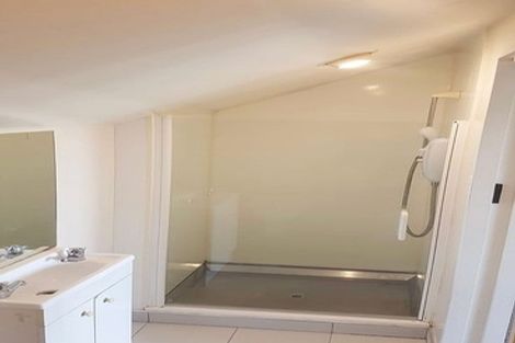 Photo of property in 1/501 Ilam Road, Bryndwr, Christchurch, 8052