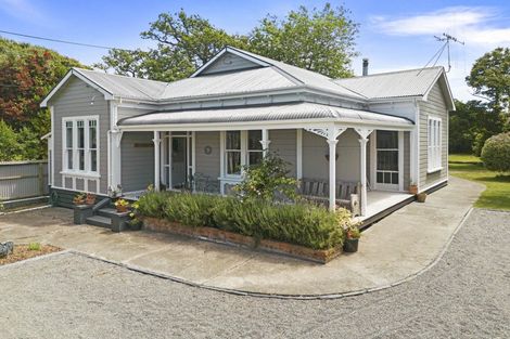 Photo of property in 54 Grey Street, Marton, 4710