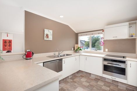 Photo of property in 4/23 Third Avenue, Tauranga, 3110