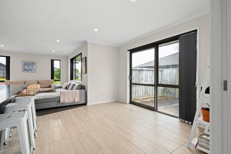 Photo of property in 281 Dixon Road, Fitzroy, Hamilton, 3206