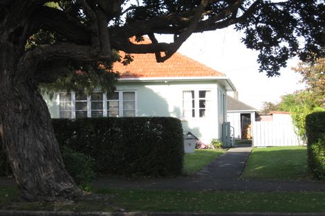 Photo of property in 82 Copeland Street, Epuni, Lower Hutt, 5011
