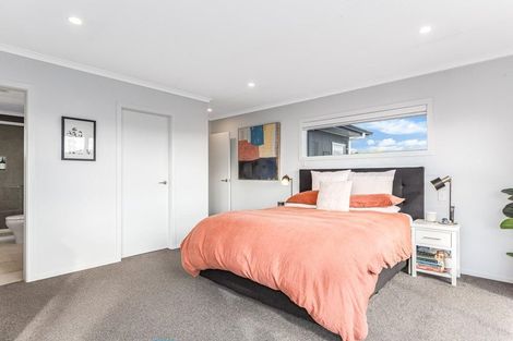 Photo of property in 174 Navigation Drive, Whitby, Porirua, 5024
