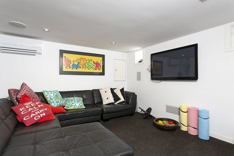 Photo of property in 58 Kopiko Road, Titirangi, Auckland, 0604