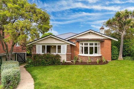 Photo of property in 45 Drivers Road, Maori Hill, Dunedin, 9010