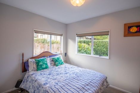 Photo of property in 11 Seafield Road, Duvauchelle, 7581