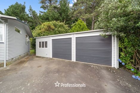 Photo of property in 40 Kamahi Street, Stokes Valley, Lower Hutt, 5019