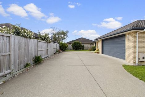 Photo of property in 5 Holcroft Place, Huntington, Hamilton, 3210