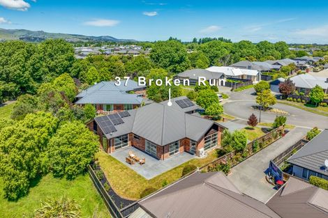 Photo of property in 37 Broken Run, Wigram, Christchurch, 8025