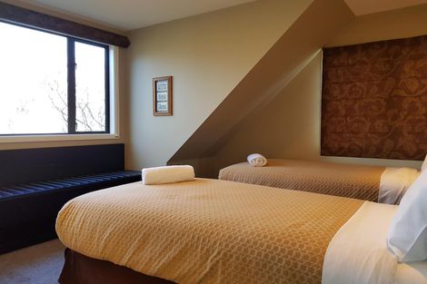 Photo of property in 12 Hamilton Drive, Lake Tekapo, 7999