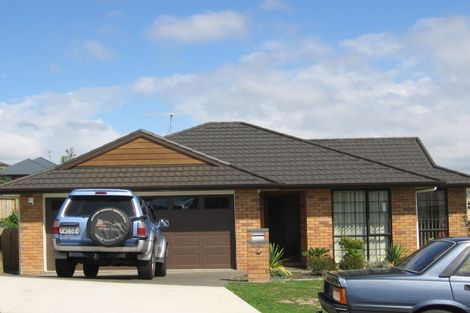 Photo of property in 38 Nimstedt Avenue, Oteha, Auckland, 0632