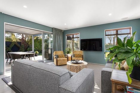 Photo of property in 154a Hamilton Avenue, Ilam, Christchurch, 8041