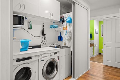 Photo of property in Paramount Apartments, 14/281 Maunganui Road, Mount Maunganui, 3116