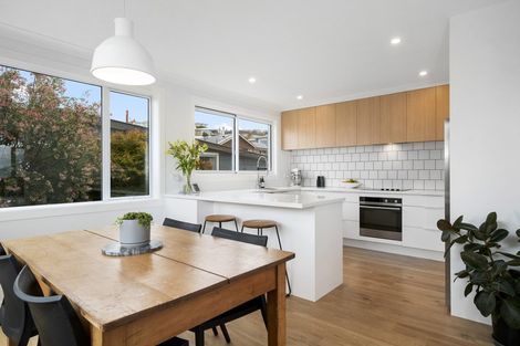 Photo of property in 21 Winston Place, Kew, Dunedin, 9012