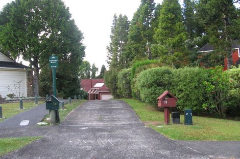 Photo of property in 15 Fitzpatrick Place, Chatswood, Auckland, 0626