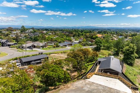 Photo of property in 105 Durham Drive, Havelock North, 4130