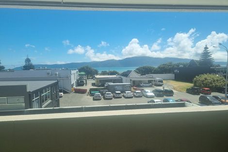 Photo of property in 2c/25 Maclean Street, Paraparaumu Beach, Paraparaumu, 5032