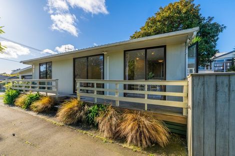 Photo of property in 10a Poplar Avenue, Raumati South, Paraparaumu, 5032