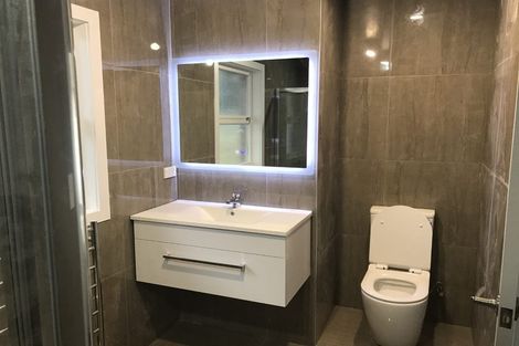 Photo of property in 2 Birdwood Road, Pukekohe, 2120