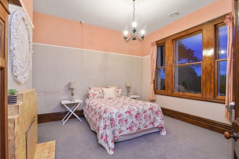 Photo of property in 70 Gladstone Road, Dalmore, Dunedin, 9010