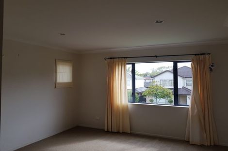 Photo of property in 11 Bridgefield Crescent, Flat Bush, Auckland, 2016