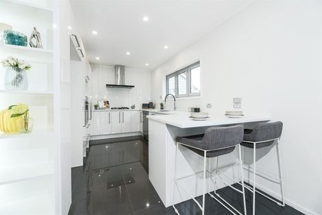 Photo of property in 14a Jasper Avenue, Mount Roskill, Auckland, 1041