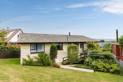 Photo of property in 72 Kinmont Crescent, Kinmont Park, Mosgiel, 9024