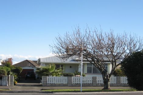 Photo of property in 18 Georges Drive, Napier South, Napier, 4110