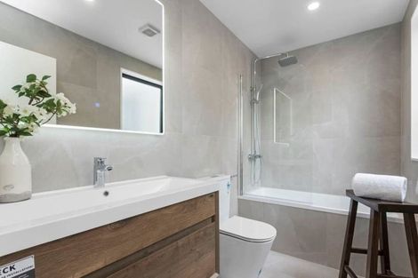 Photo of property in 24 Mountain Road, Epsom, Auckland, 1023