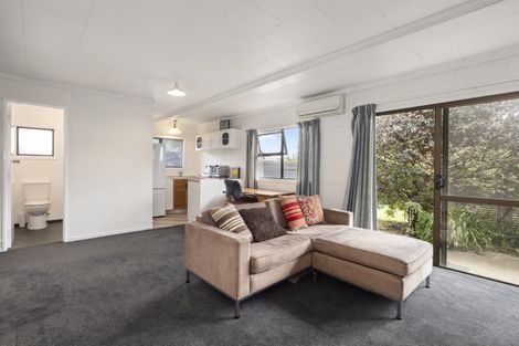 Photo of property in 1 Pamir Place, Welcome Bay, Tauranga, 3112