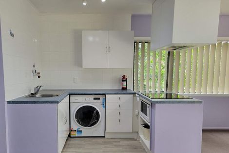 Photo of property in 2/9 Waller Avenue, Bucklands Beach, Auckland, 2012