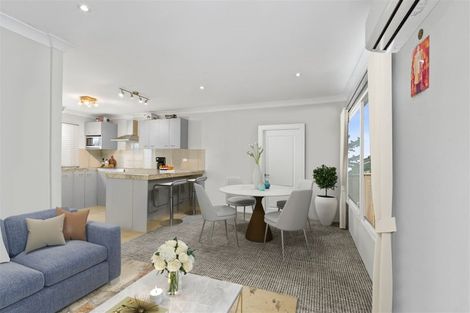 Photo of property in 96 Pioneer Road, Moturoa, New Plymouth, 4310