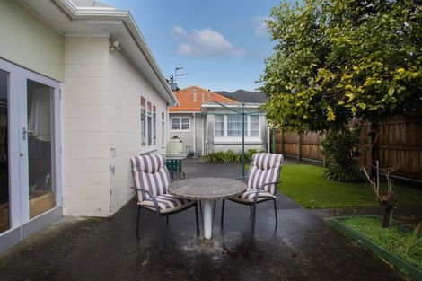 Photo of property in 25a Bauchop Road, Waterloo, Lower Hutt, 5011