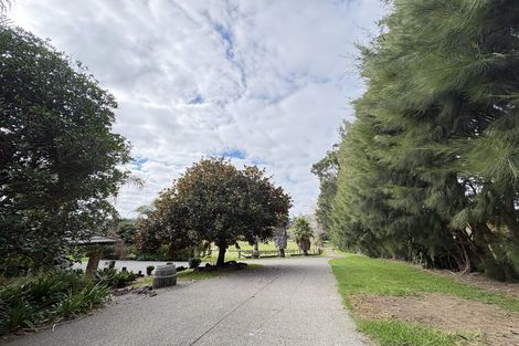 Photo of property in 30 Foster Road, Kumeu, 0891