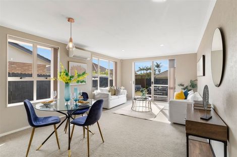 Photo of property in 57 Fernbrook Close, Burswood, Auckland, 2013