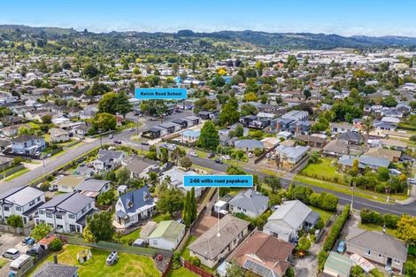 Photo of property in 2/66 Willis Road, Papakura, 2110