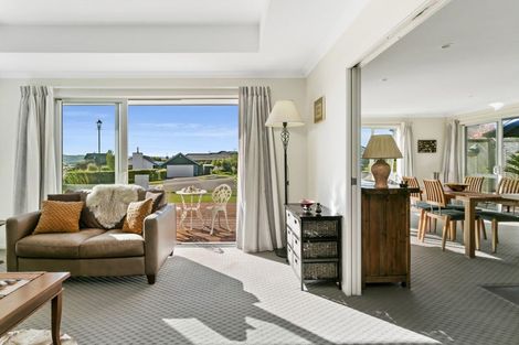 Photo of property in 10 Loloma Way, Wharewaka, Taupo, 3330