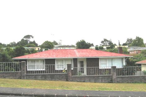 Photo of property in 6 Kirby Street, Glendene, Auckland, 0602