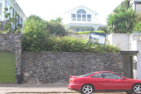 Photo of property in 12 King Edward Parade, Devonport, Auckland, 0624