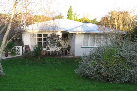 Photo of property in 2/2 Patons Road, Howick, Auckland, 2014