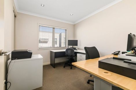 Photo of property in 9 Eaves Bush Parade, Orewa, 0931