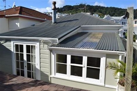 Photo of property in 43 Roxburgh Street, Mount Victoria, Wellington, 6011