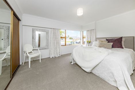 Photo of property in 16 Motatau Road, Papatoetoe, Auckland, 2025